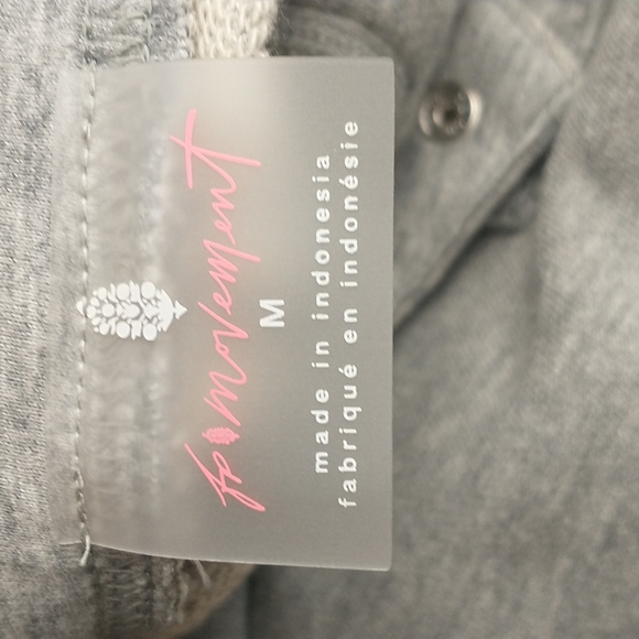 Free People Movement Womens High Rise Gray Crop Sweatpants Medium - Picture 8 of 10